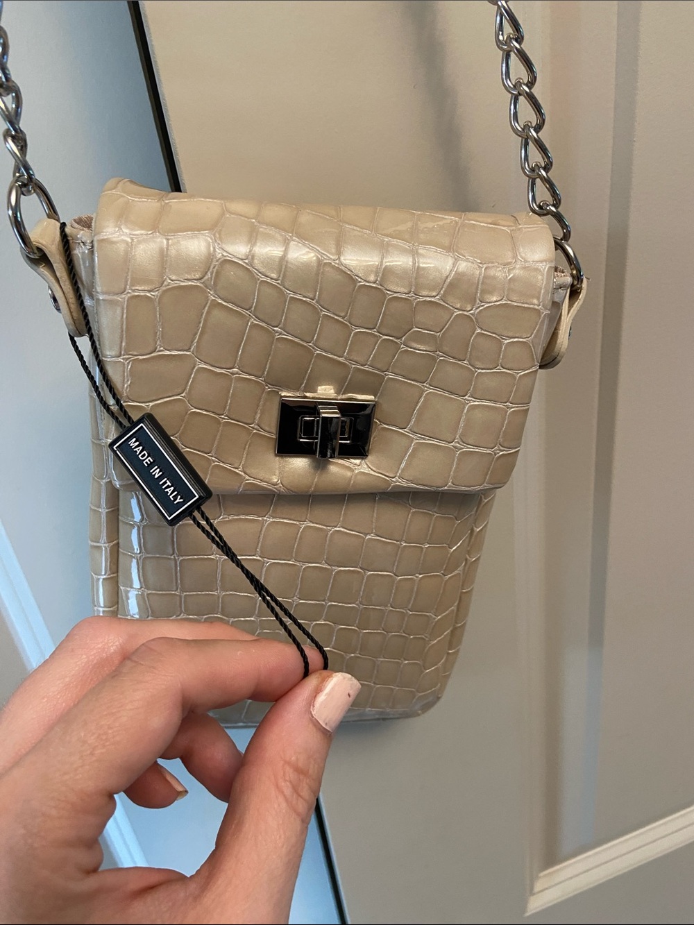 Italian-Made Croc-Embossed Crossbody Bag in Beige